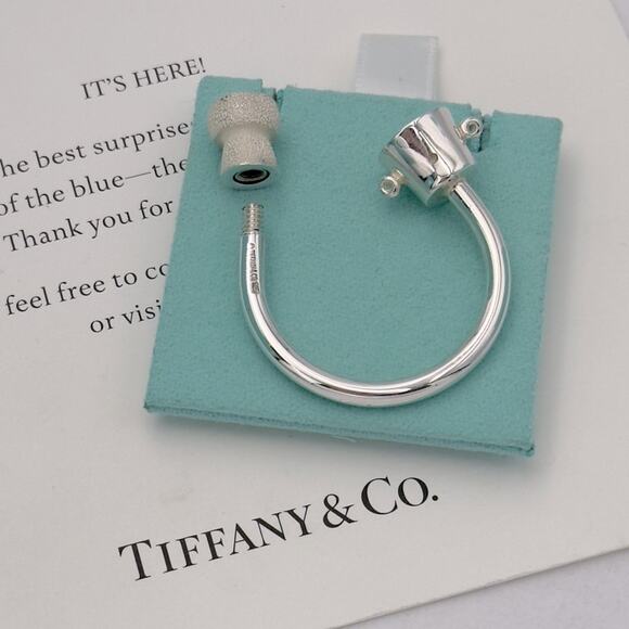 New Tiffany & Co Silver Cork & Ice Bucket Keyring Key Chain Ring W/Pouch & Box - Picture 8 of 11